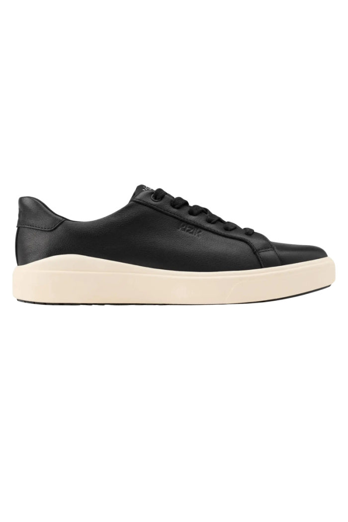 Women's Kizik Vegas 2