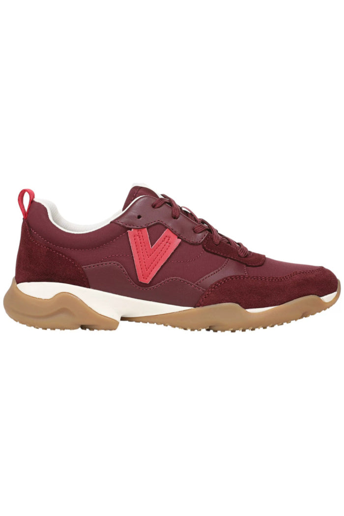 Vionic Women's Walk Slim Glide Shoe