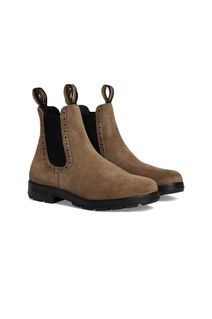 Blundstone High-Top Chelsea Boots