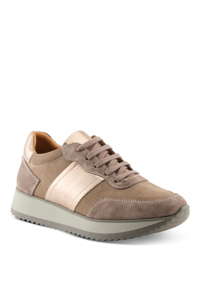 Spring Step Compter Sneaker