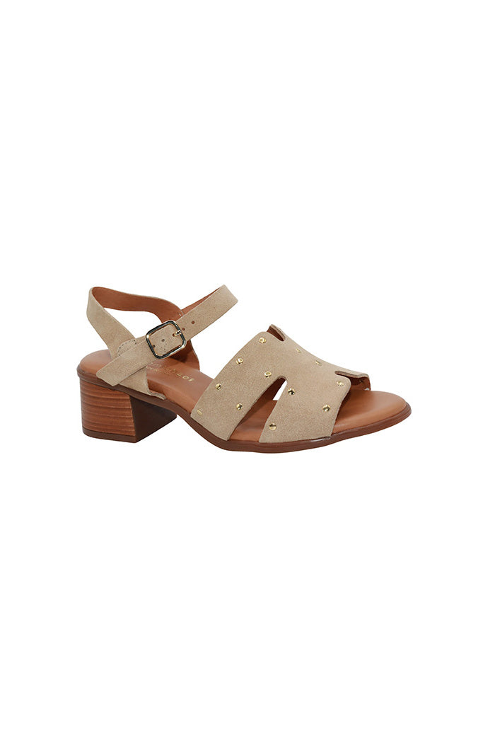 Natasha Sandal