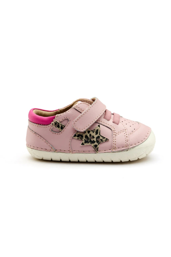 Pavesta sneaker