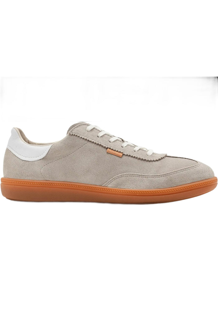 Women's Soft 7 sneaker