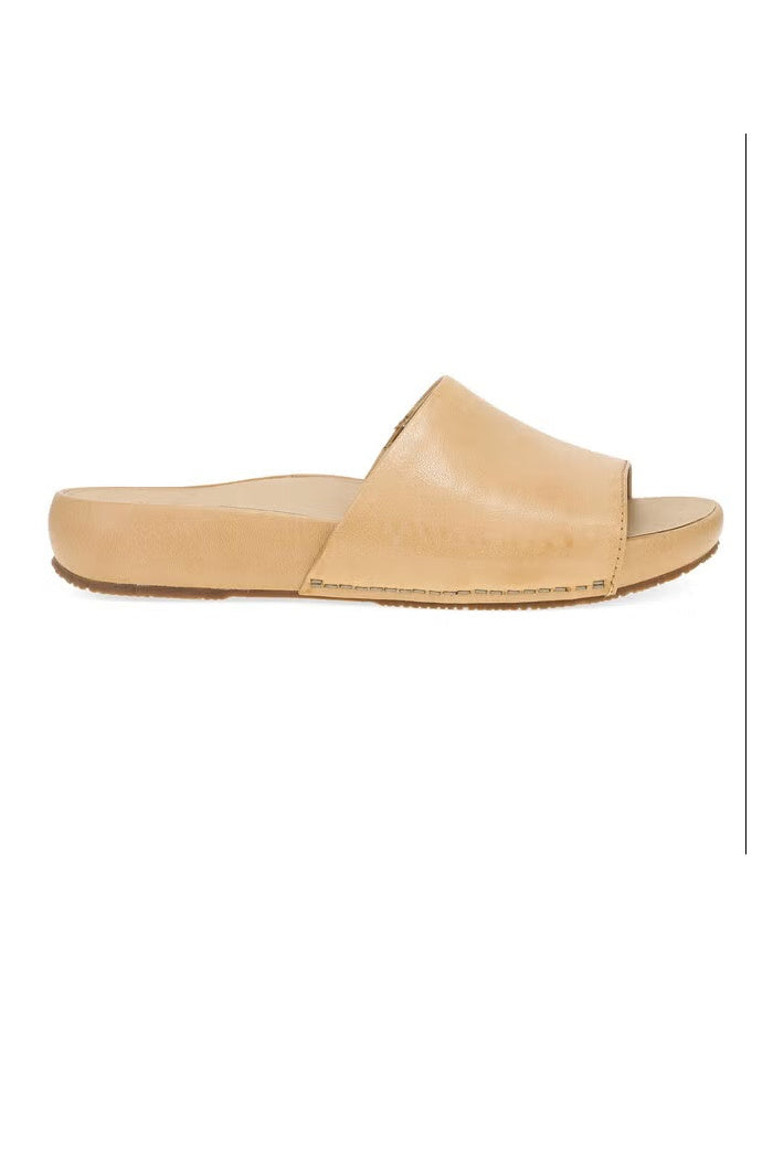 Dansko Twyla Leather Sandal