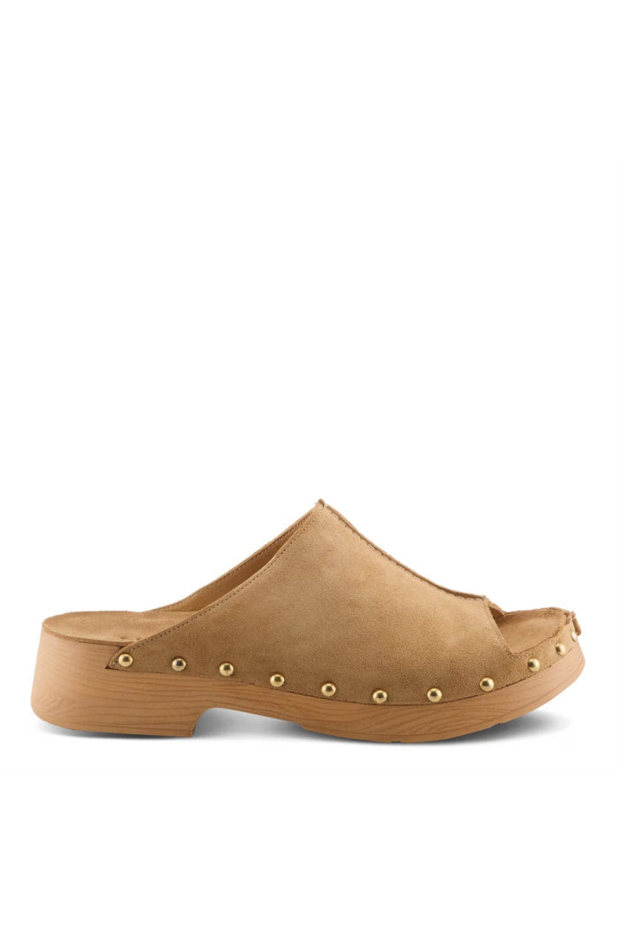 Emberlyn Clog