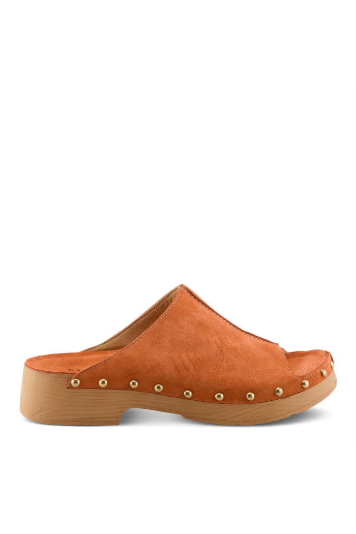 Emberlyn Clog