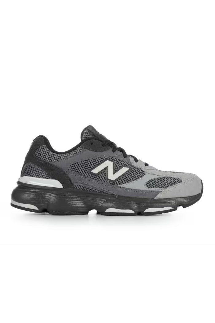 New Balance M6032