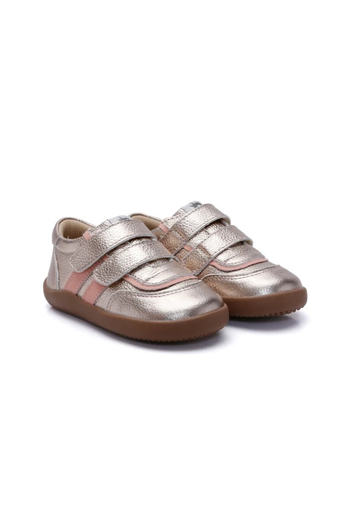Crunchy Ground Shoes